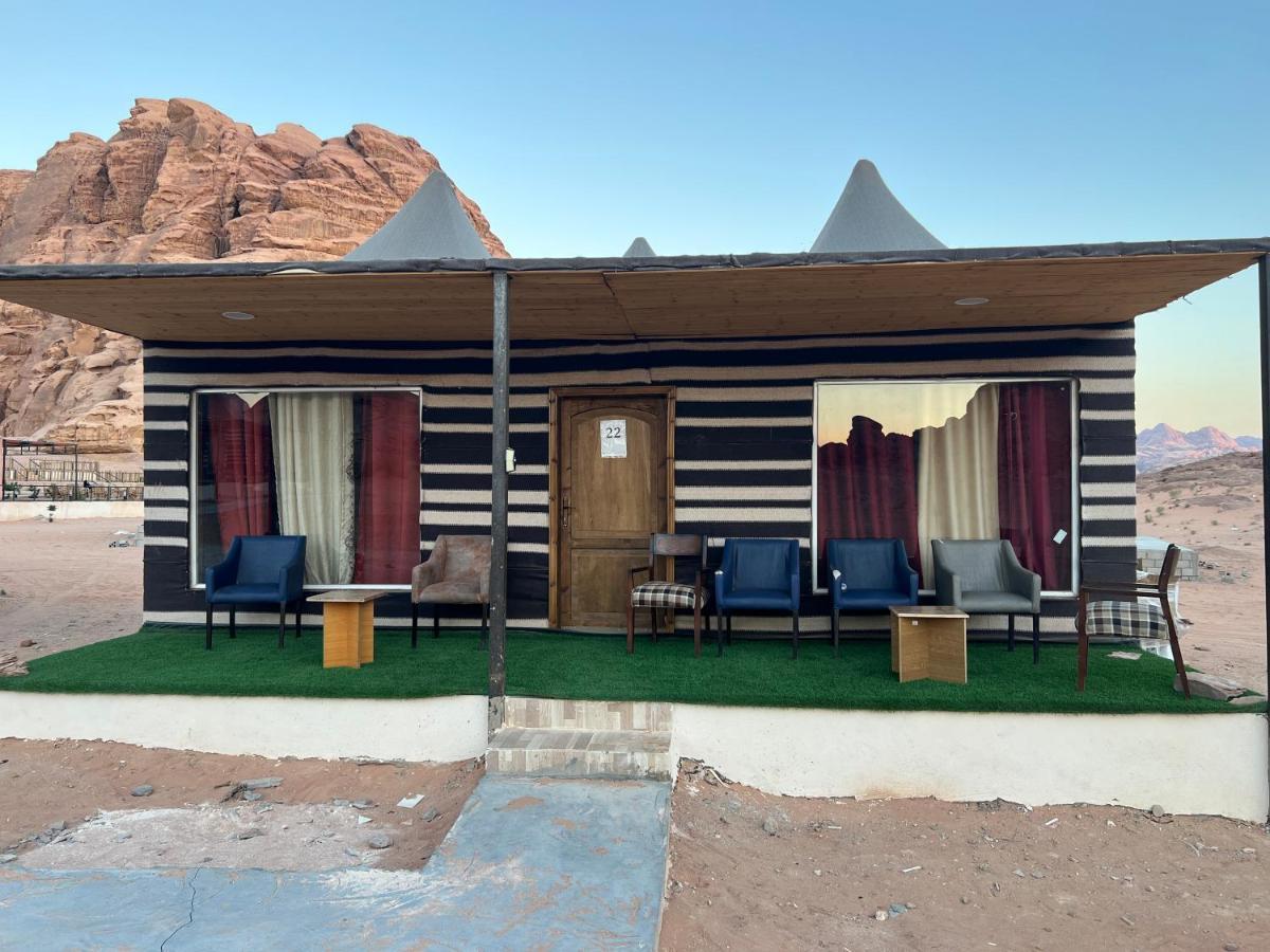 Magic Mountain Camp Leilighet Wadi Rum Eksteriør bilde