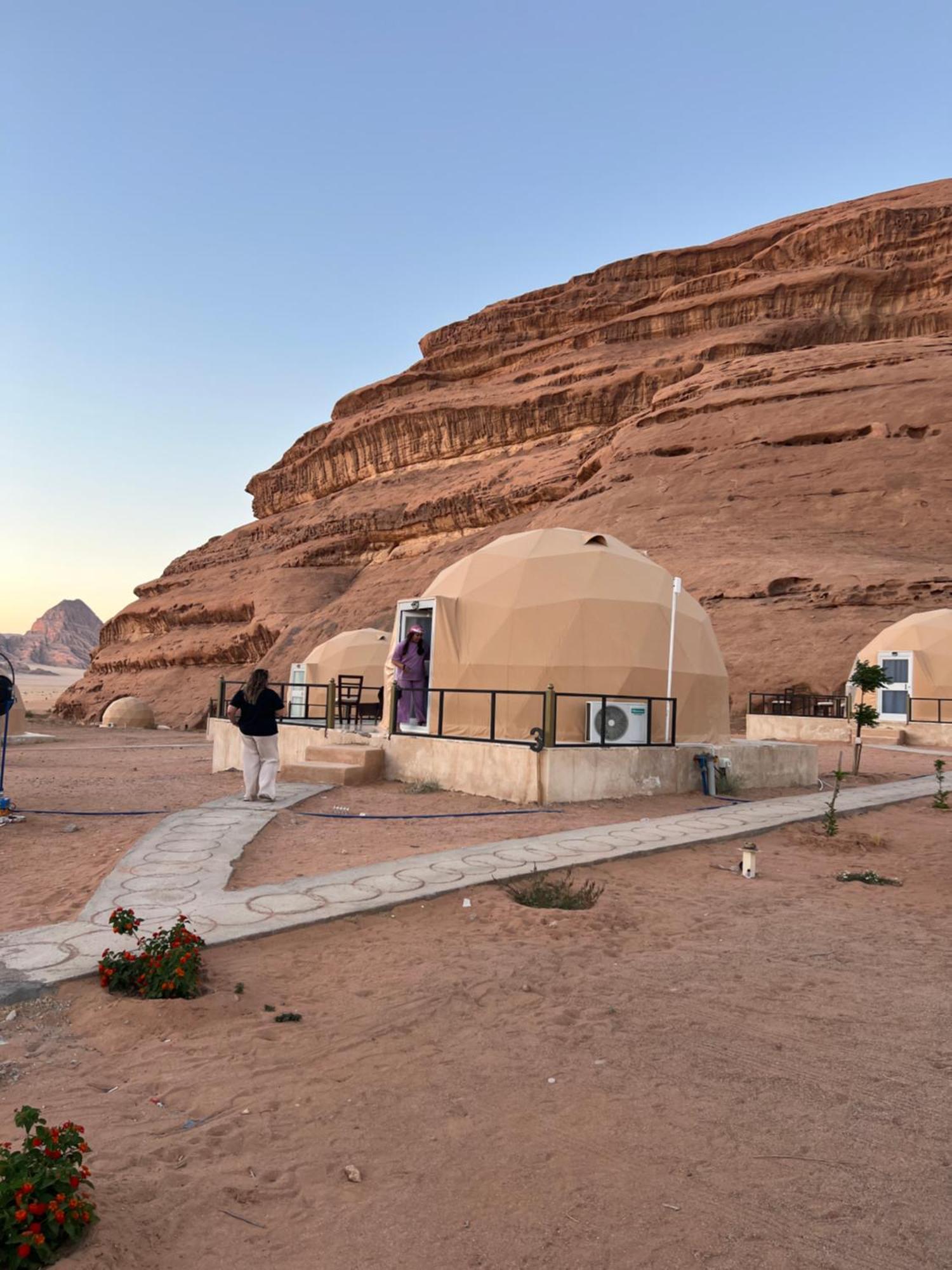 Magic Mountain Camp Leilighet Wadi Rum Eksteriør bilde