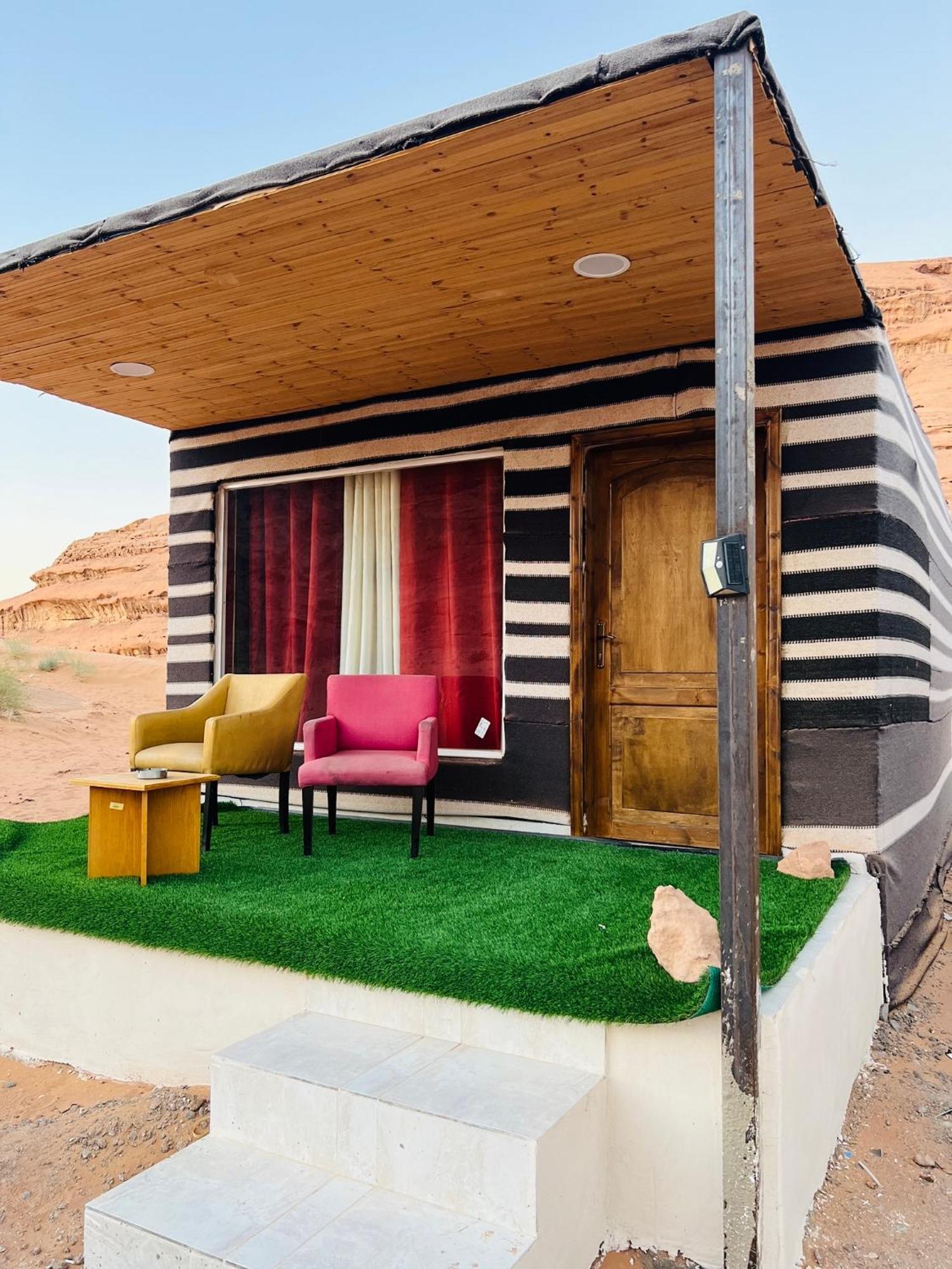 Magic Mountain Camp Leilighet Wadi Rum Eksteriør bilde