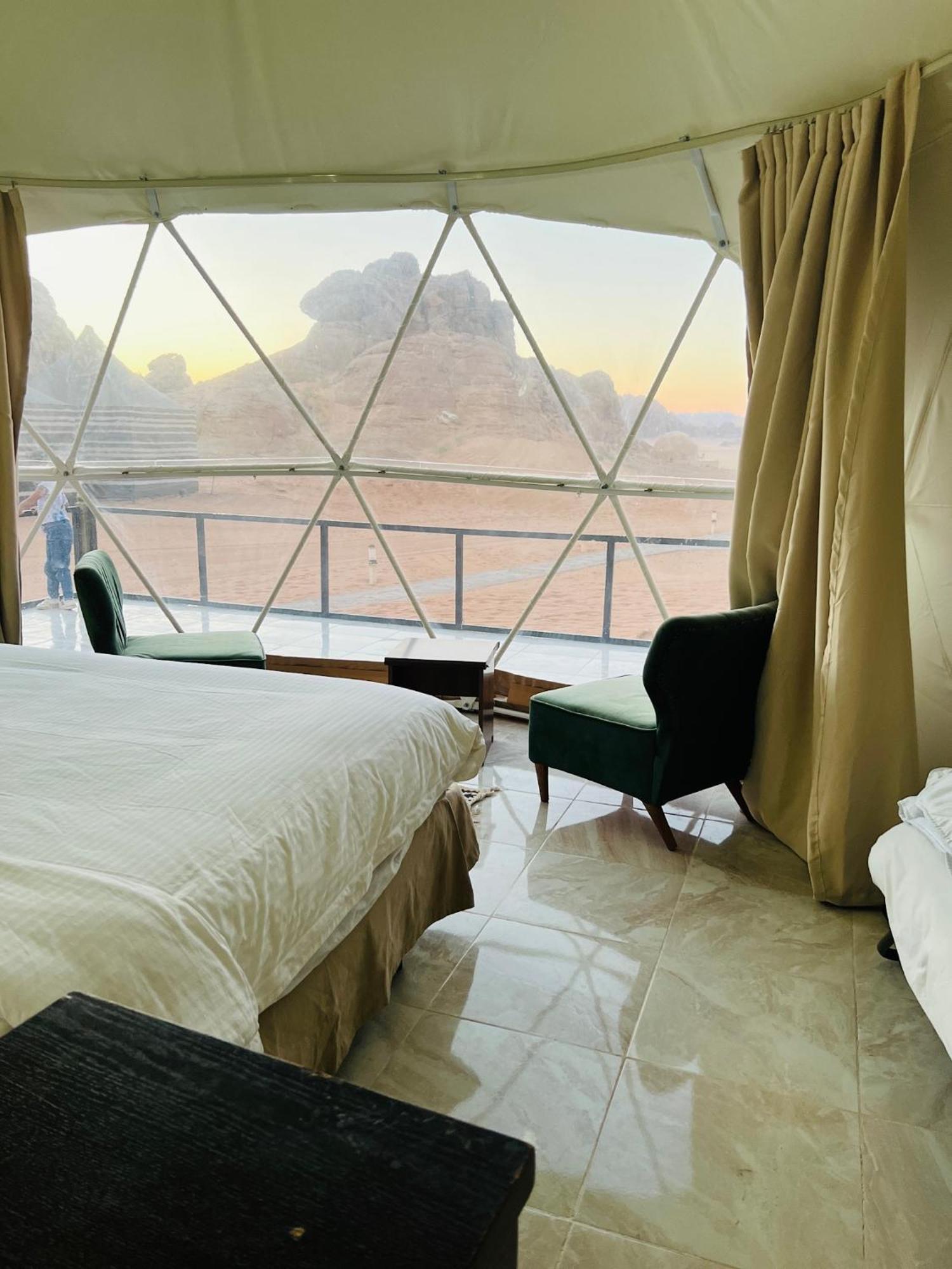 Magic Mountain Camp Leilighet Wadi Rum Eksteriør bilde